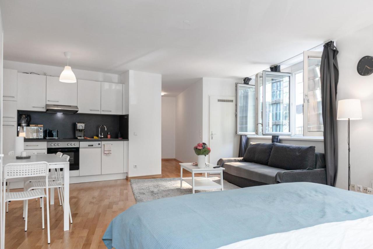 Gasometer Apartment - Designer Building With Amazing View 비엔나 외부 사진